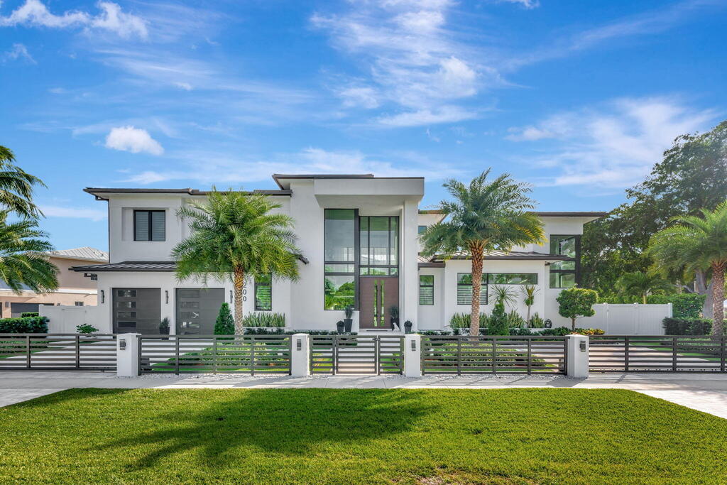 200 6th Street, Boca Raton, FL 33432