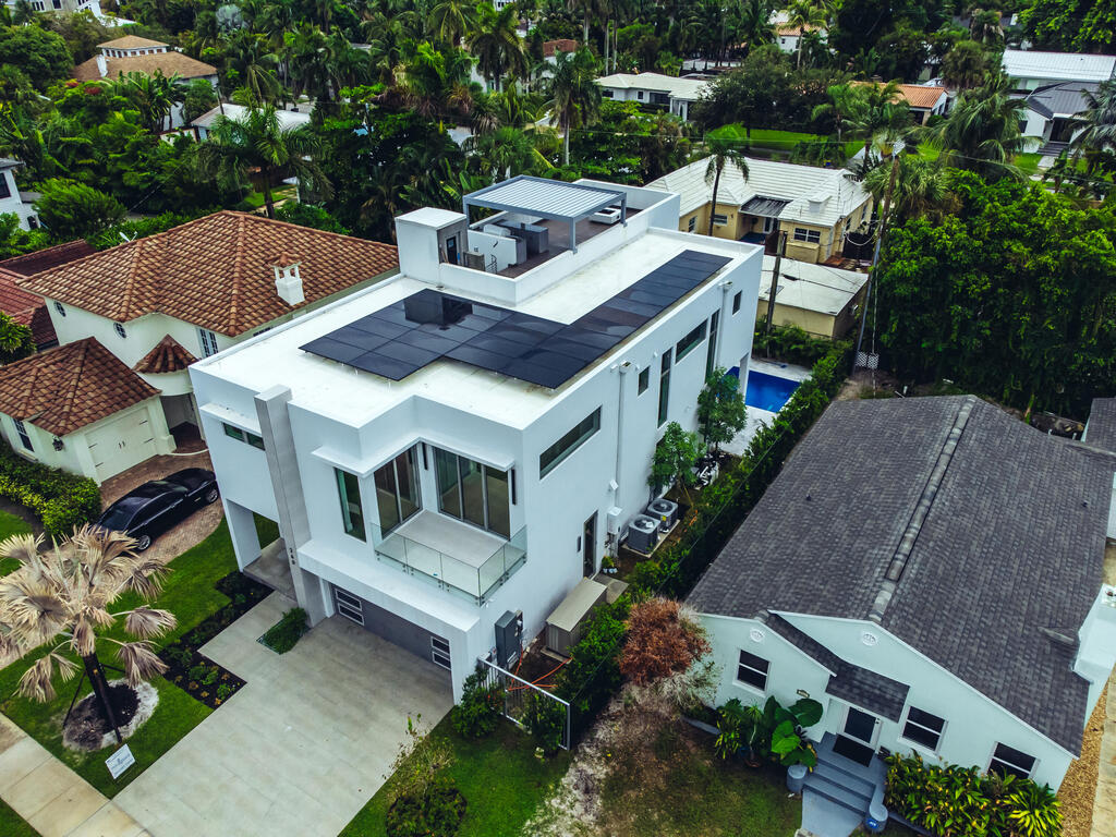 260 31st Street, West Palm Beach, FL 33407