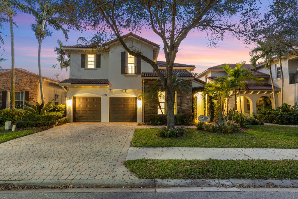 1423 Barlow Court, Palm Beach Gardens, FL 33410