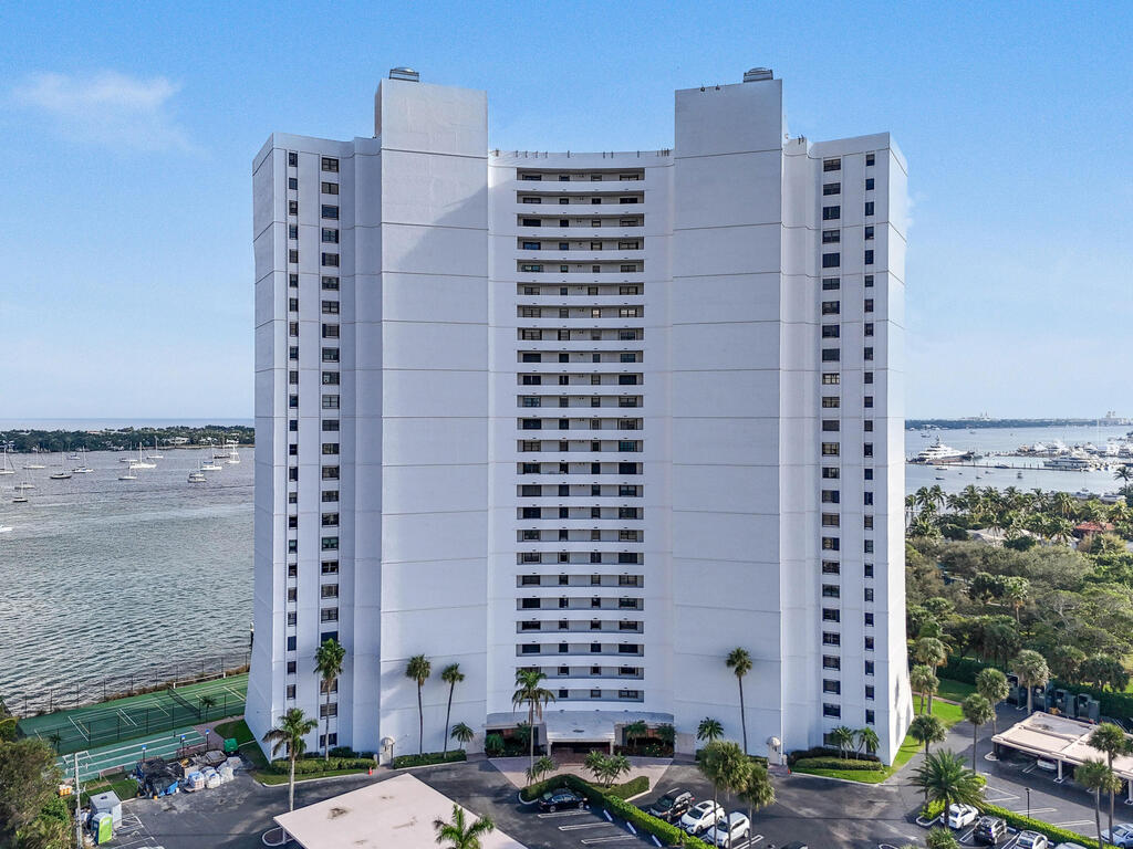 5200 Flagler Drive, West Palm Beach, FL 33407