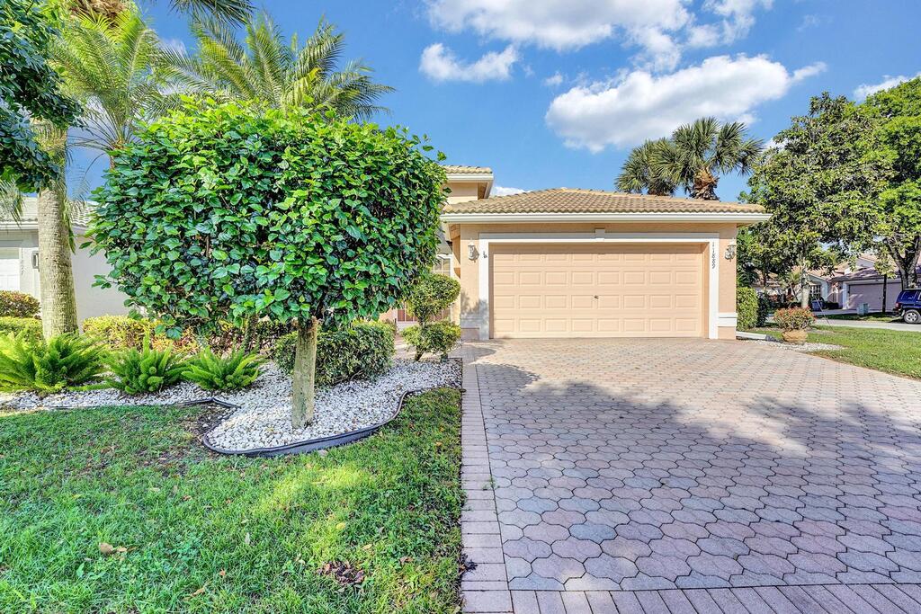 11889 Manzano Avenue, Boynton Beach, FL 33437