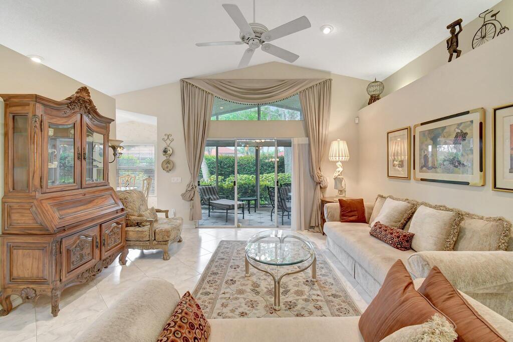 7904 San Isidro Street, Boynton Beach, FL 33437