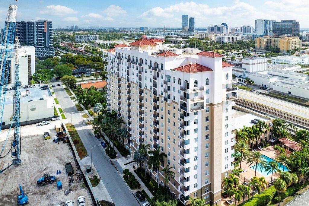616 Clearwater Park Road, West Palm Beach, FL 33401