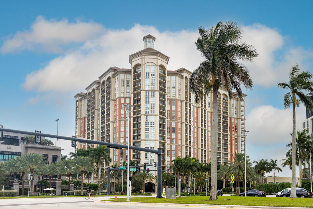 550 Okeechobee Boulevard, West Palm Beach, FL 33401