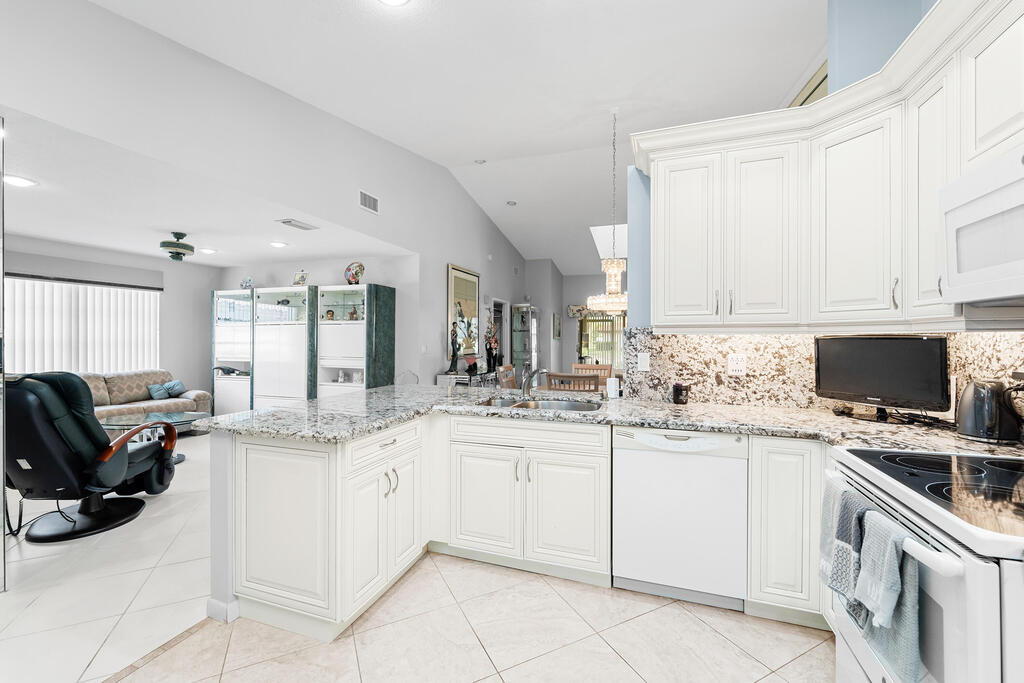 6339 Mill Pointe Circle, Delray Beach, FL 33484