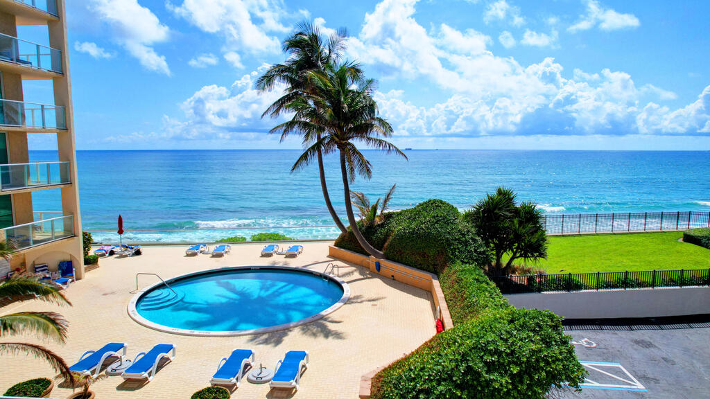 5440 Ocean Drive, Singer Island, FL 33404
