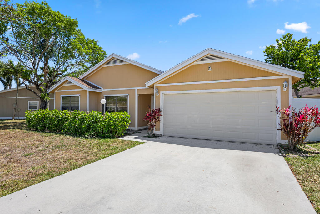 4070 Clearview Terrace, West Palm Beach, FL 33417