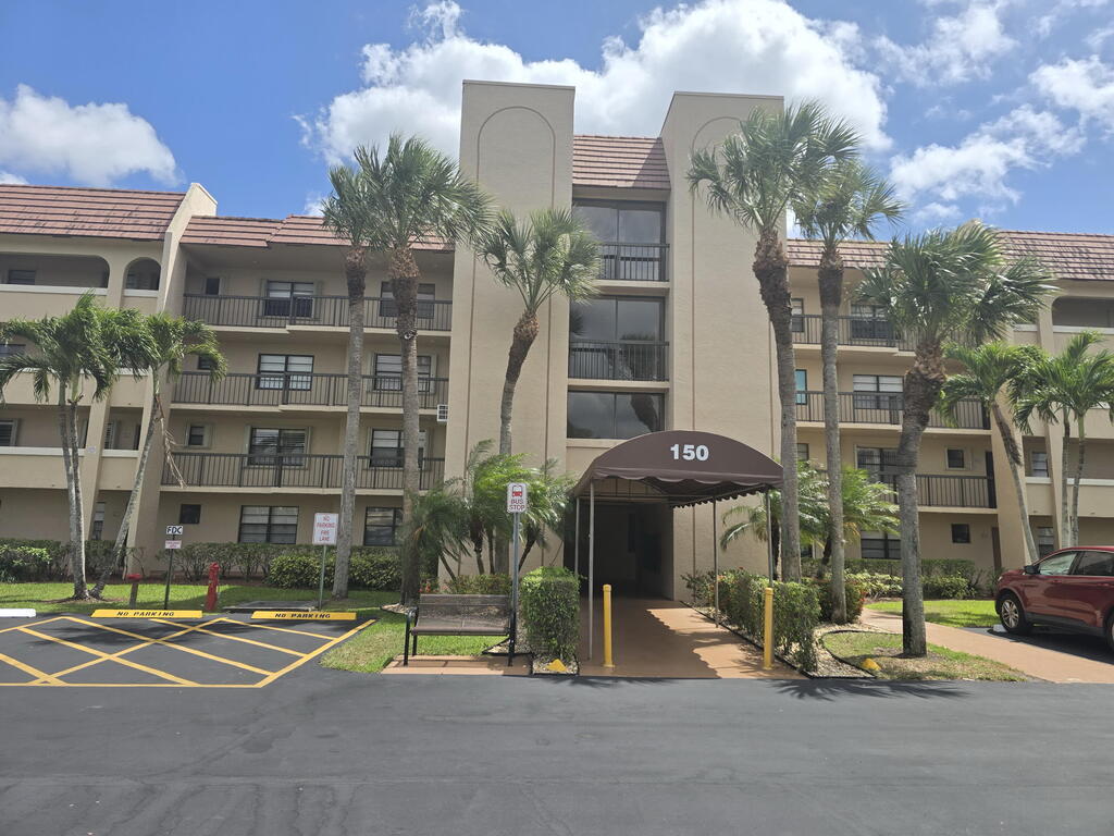 150 Lake Nancy Lane, West Palm Beach, FL 33411