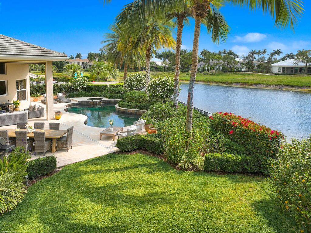 2990 Twin Oaks Way, Wellington, FL 33414