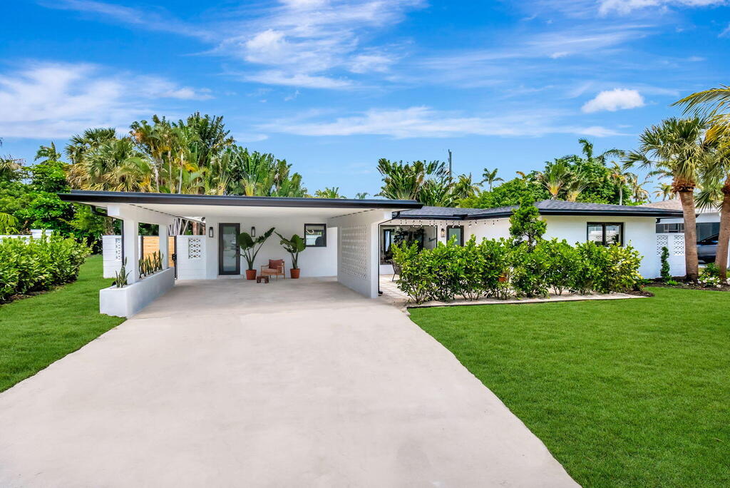 625 Las Palmas Park , Boynton Beach, FL 33435