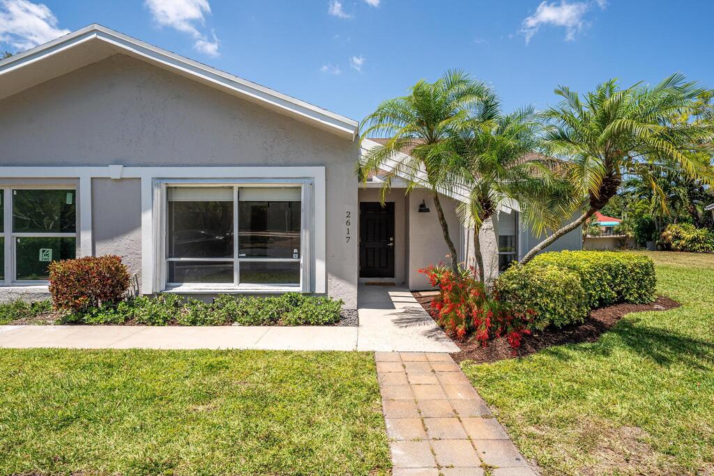 2617 Zorno Way, Delray Beach, FL 33445