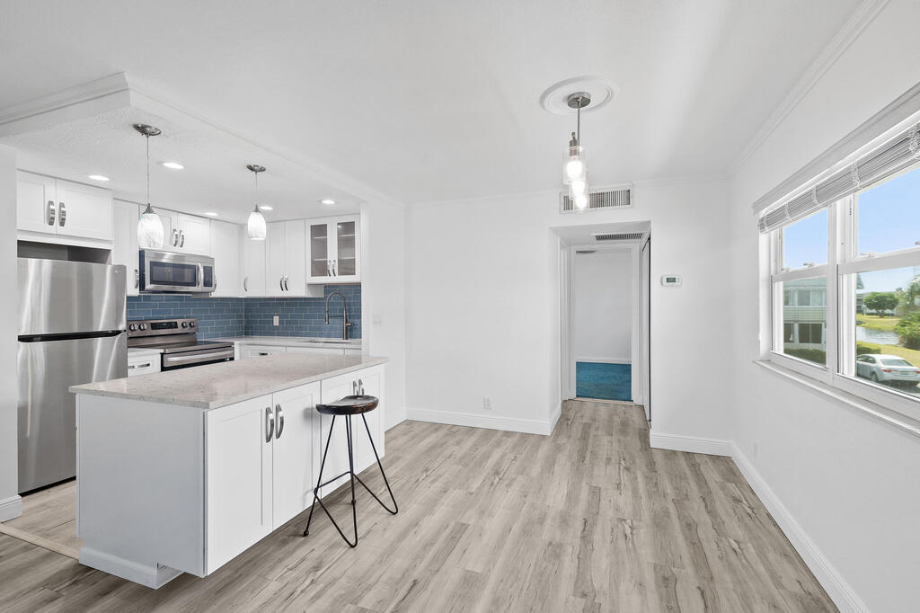 574 Monaco L , Delray Beach, FL 33446