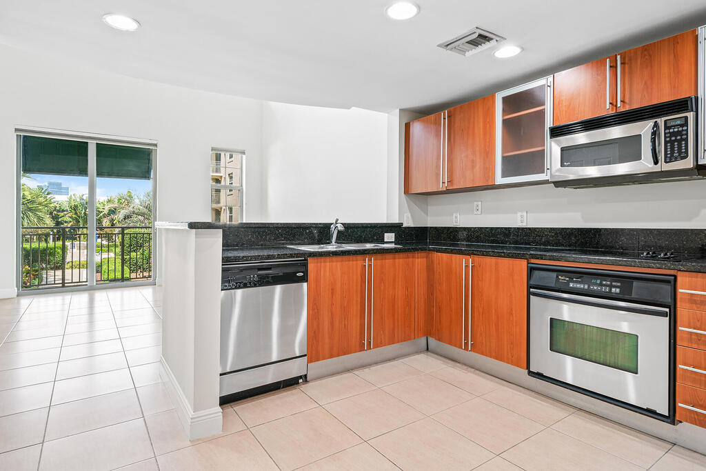 610 Clematis Street, West Palm Beach, FL 33401