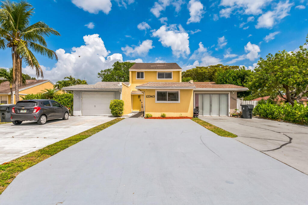 12343 Westhampton Circle, Wellington, FL 33414