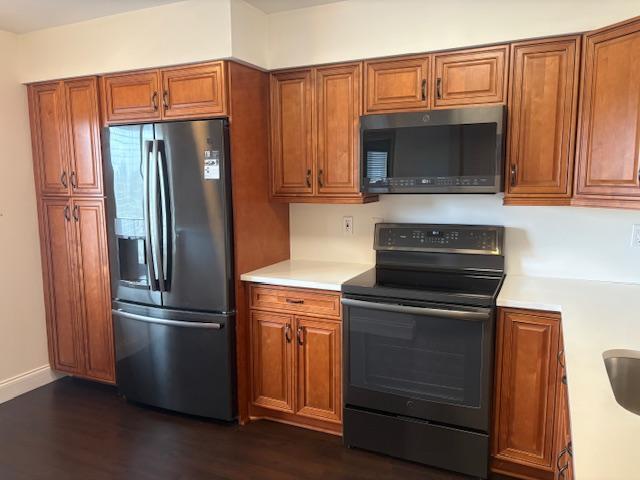7290 Kinghurst Drive, Delray Beach, FL 33446