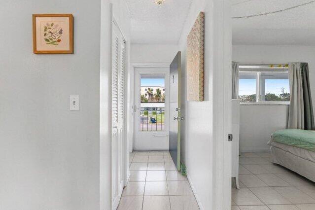 1118 Lake Terrace, Boynton Beach, FL 33426