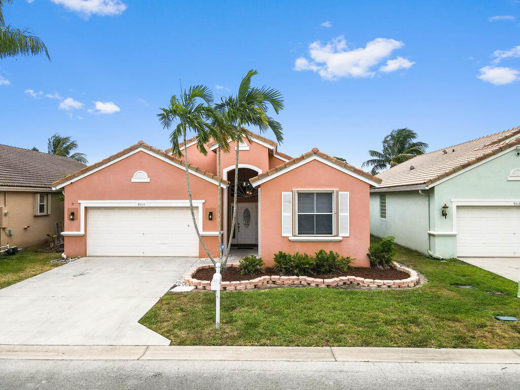 9514 Lago Drive, Boynton Beach, FL 33472