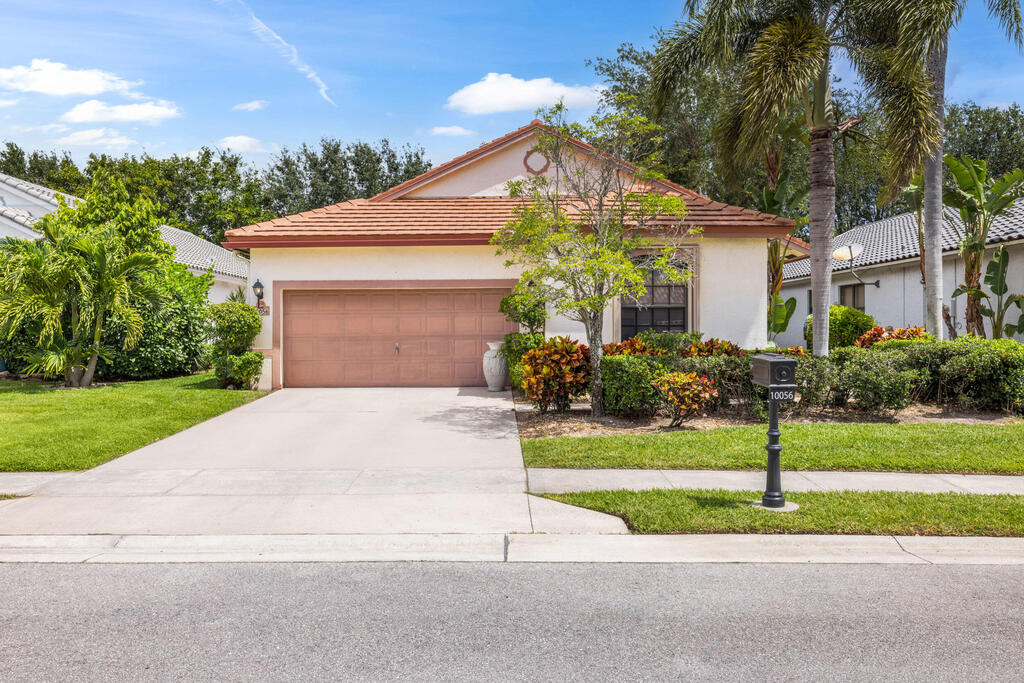 10056 Lexington Circle, Boynton Beach, FL 33436