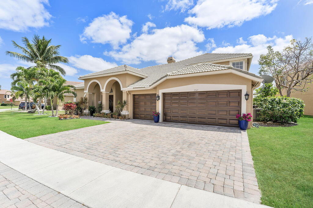 3943 Hamilton Key , West Palm Beach, FL 33411