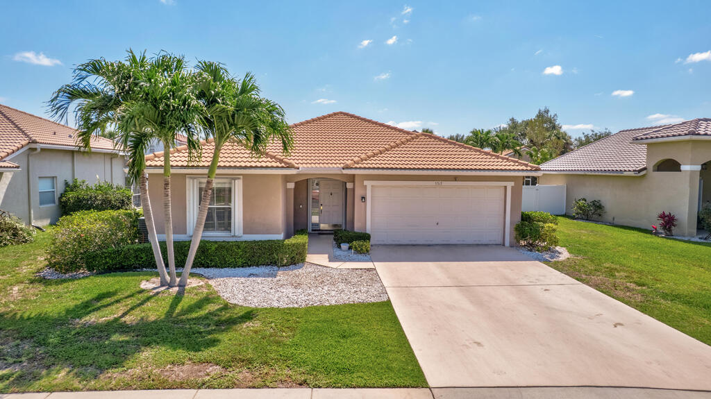 5317 Oakmont Village Circle, Lake Worth, FL 33463