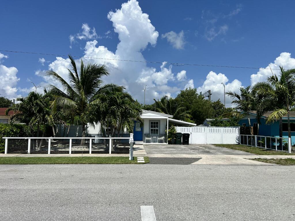 1119 Ridge Street, Lake Worth, FL 33460