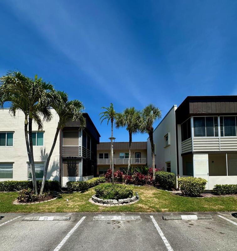 446 Burgundy J , Delray Beach, FL 33484