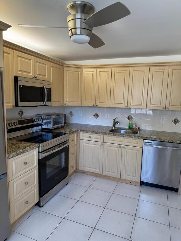 1036 Hythe B , Boca Raton, FL 33434