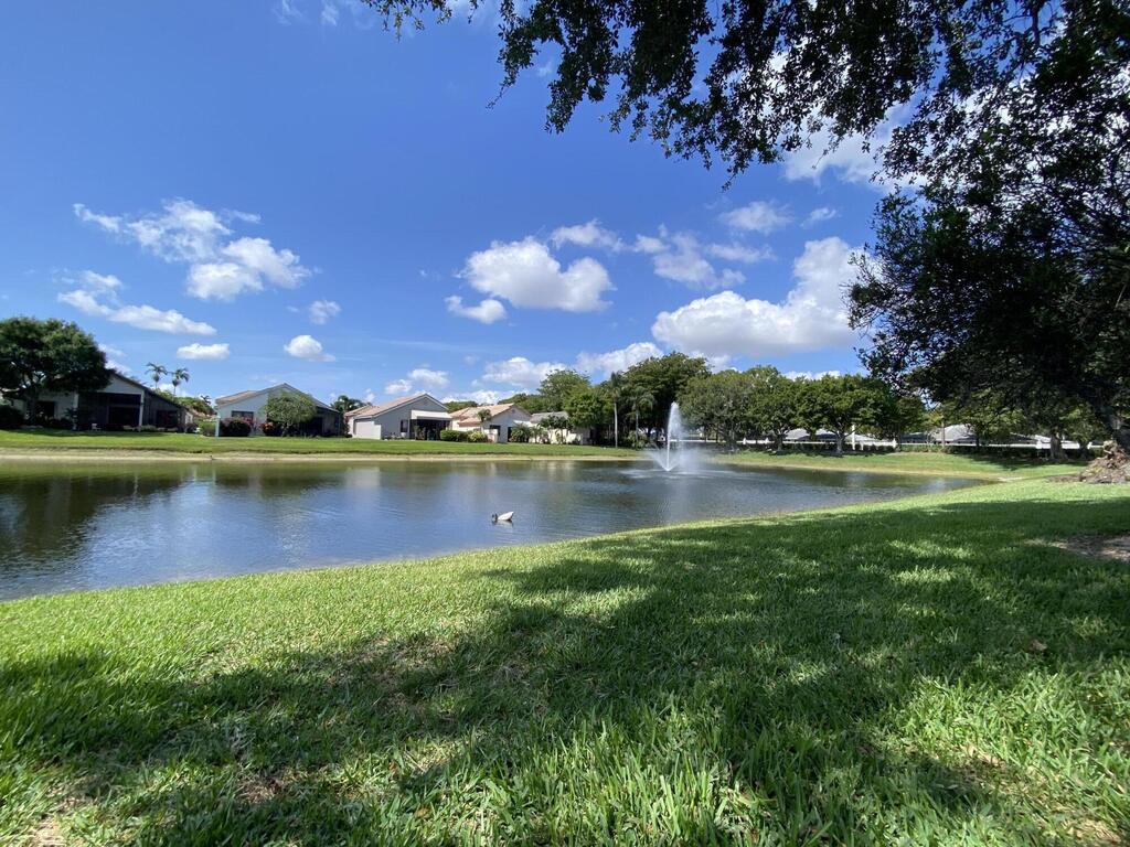 10039 Lexington Circle, Boynton Beach, FL 33436