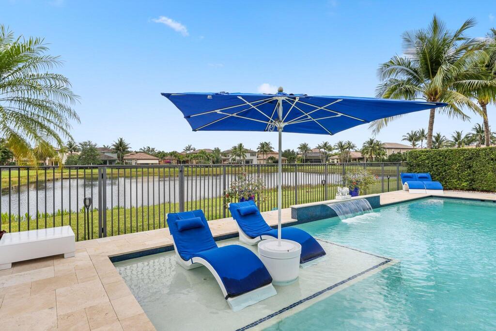 8539 Lewis River Road, Delray Beach, FL 33446
