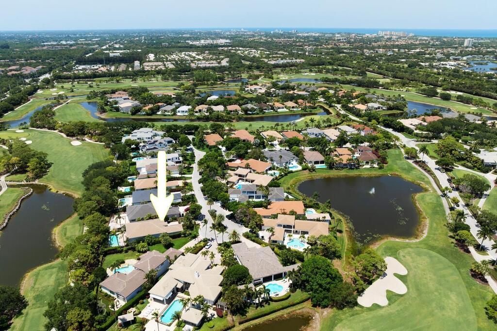 145 Village Way, Jupiter, FL 33458