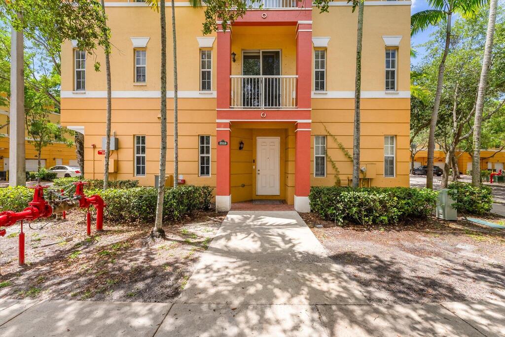 3518 Shoma Drive, Royal Palm Beach, FL 33414