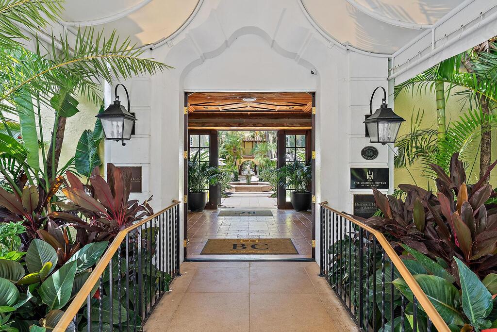 301 Australian Avenue, Palm Beach, FL 33480