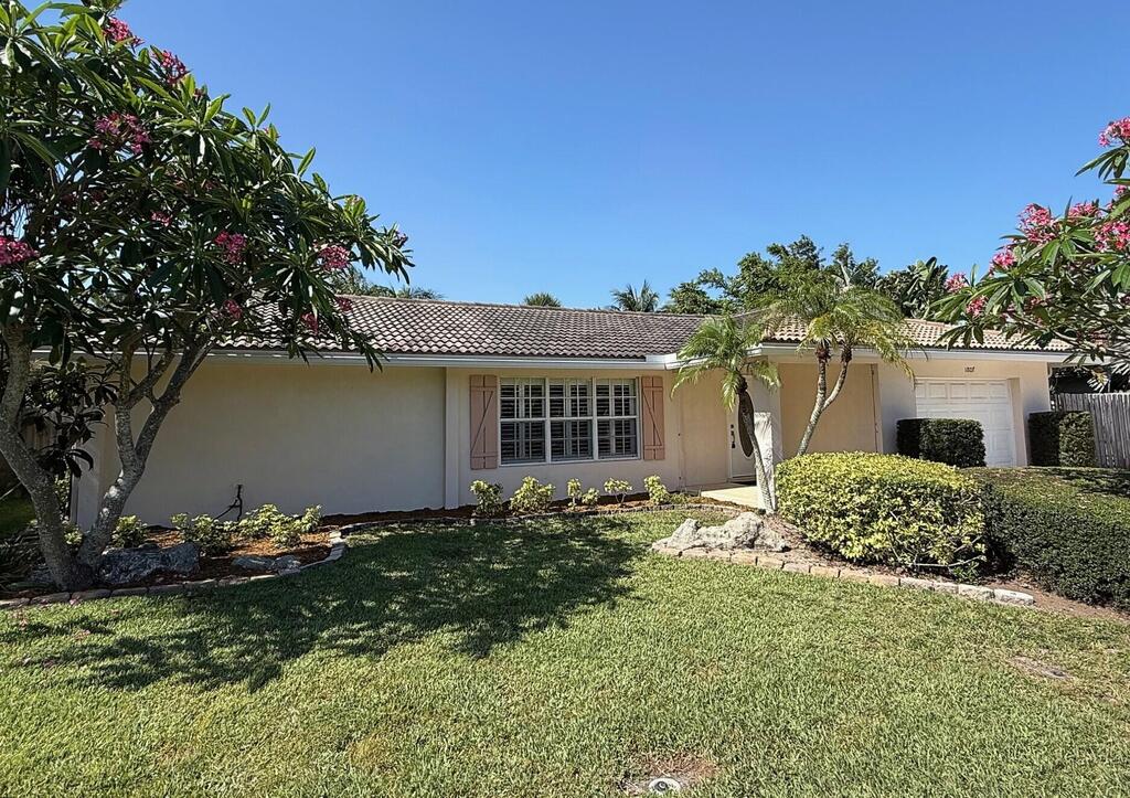 1807 Crafton Road, North Palm Beach, FL 33408