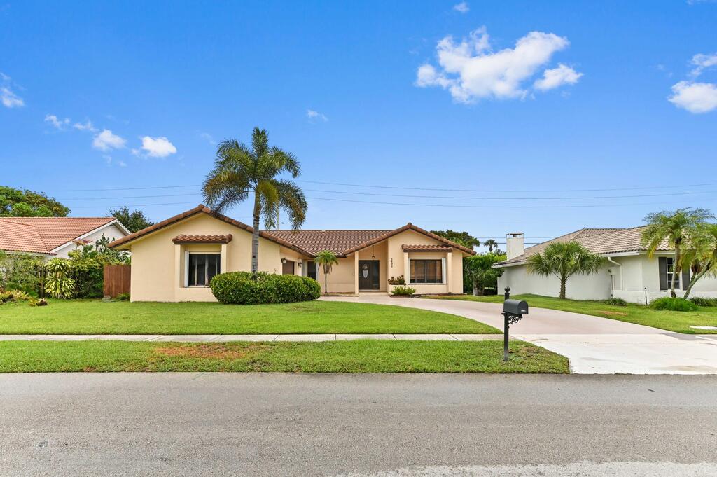 2602 23rd Cranbrook Drive, Boynton Beach, FL 33436