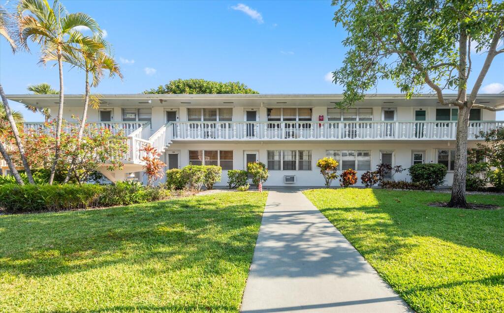 185 Andover H , West Palm Beach, FL 33417