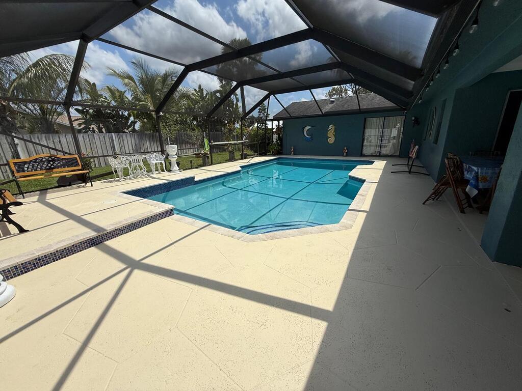 287 Ponce De Leon Street, Royal Palm Beach, FL 33411
