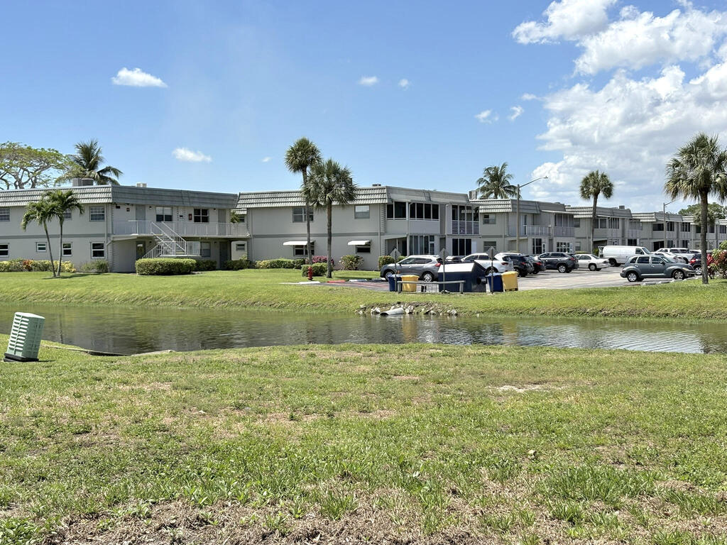 215 Monaco , Delray Beach, FL 33446