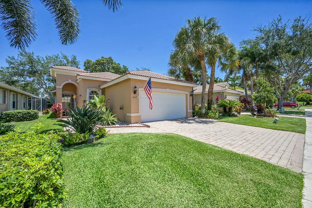 7075 Via Genova , Delray Beach, FL 33446