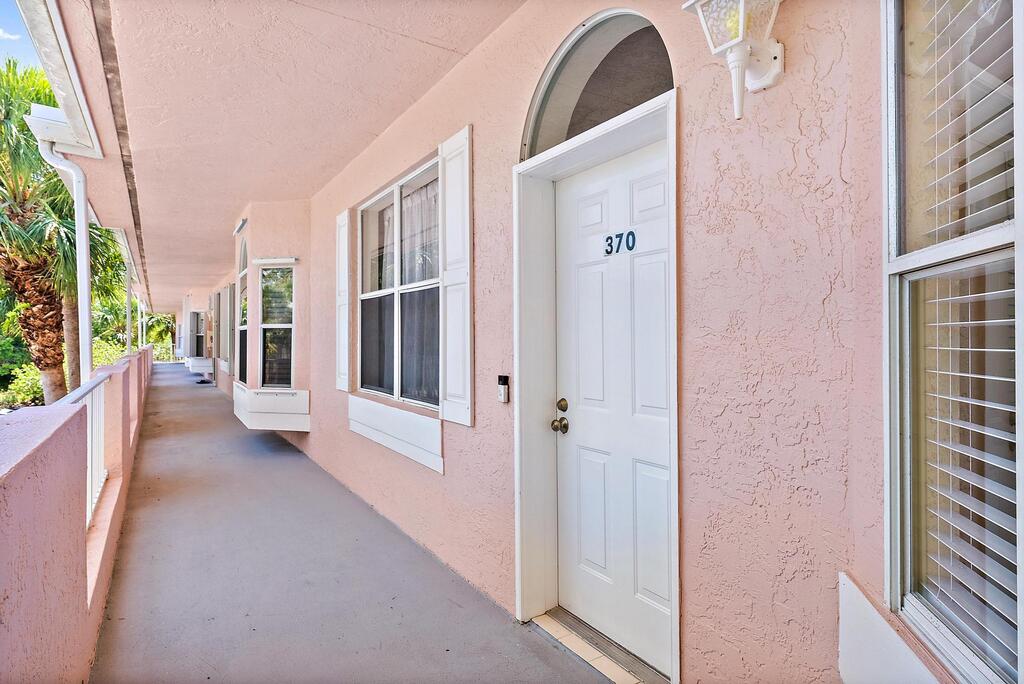 18081 Country Club Drive, Tequesta, FL 33469