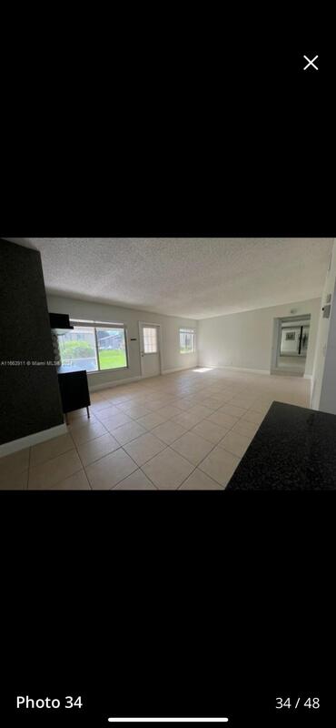307 Pine Ridge Circle, Greenacres, FL 33463