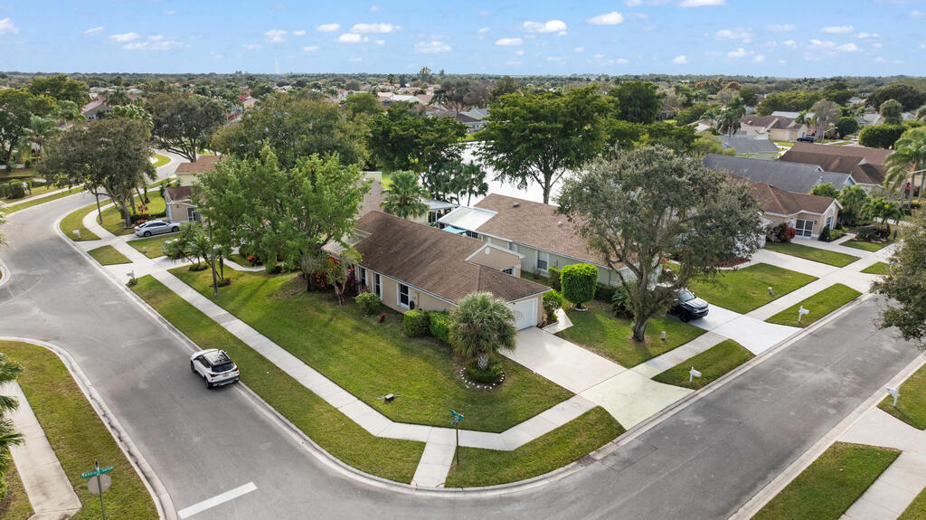 7961 Mansfield Hollow Road, Delray Beach, FL 33446