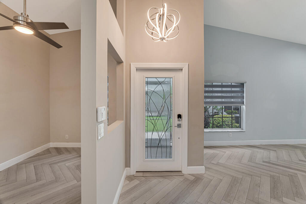 8592 Logia Circle, Boynton Beach, FL 33472
