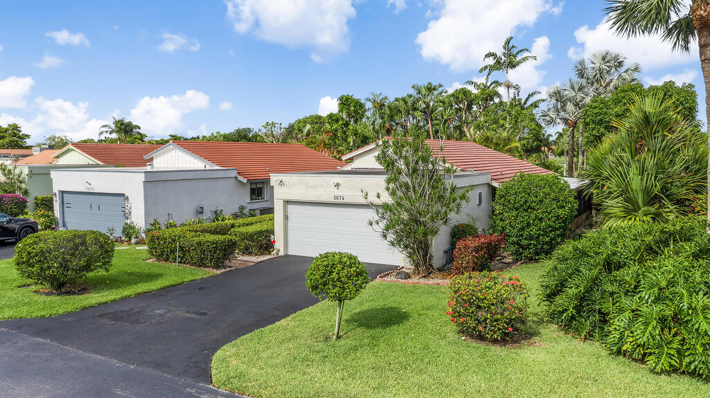 5674 Ainsley Court, Boynton Beach, FL 33437
