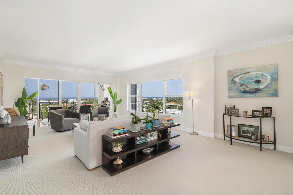 400 Seasage Drive, Delray Beach, FL 33483