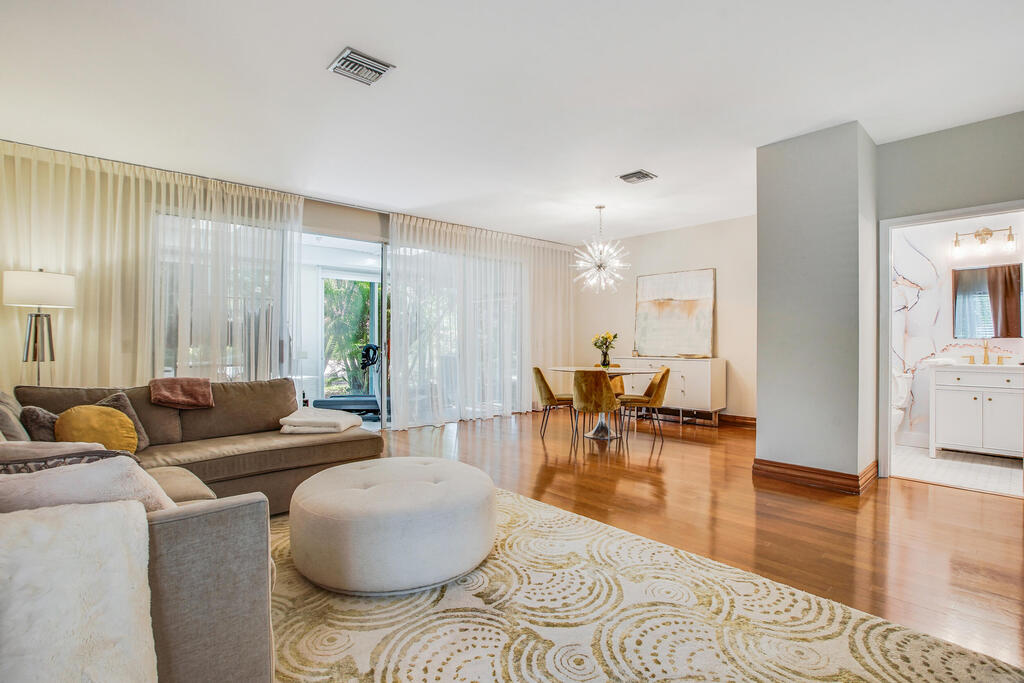 6846 Via Regina , Boca Raton, FL 33433
