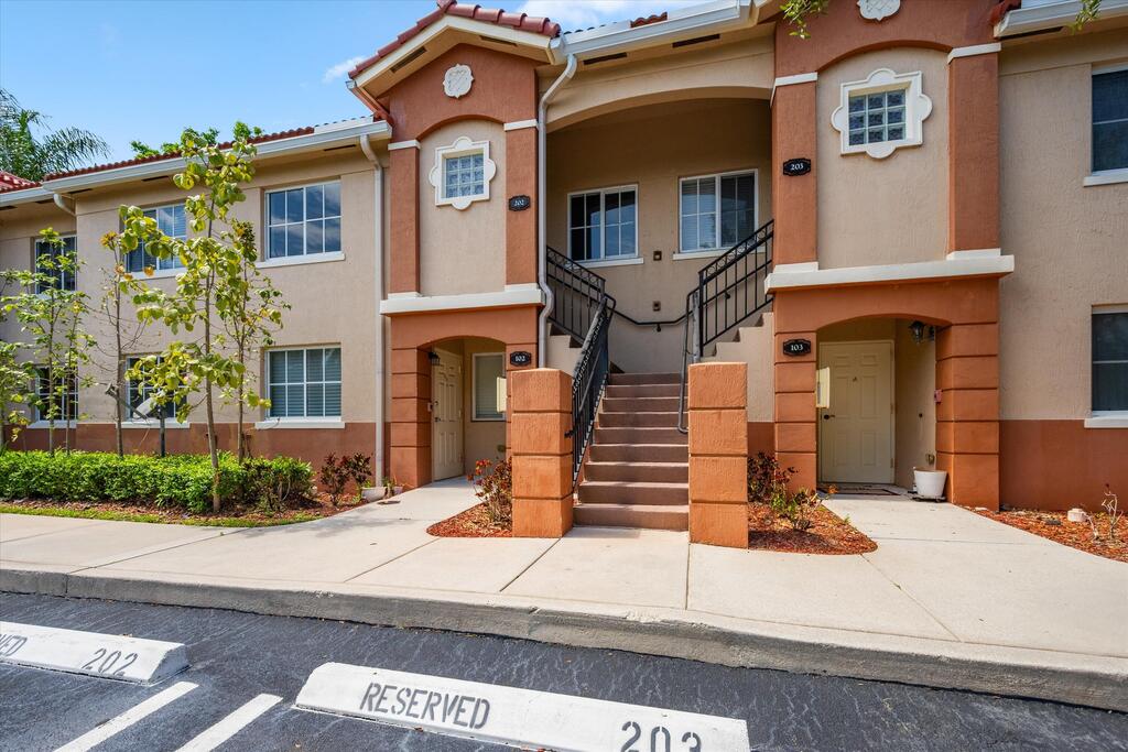 3710 Jog Road, West Palm Beach, FL 33411