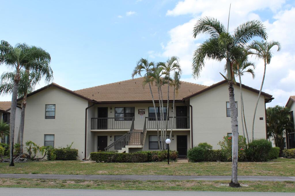 7609 Tahiti Lane, Lake Worth, FL 33467