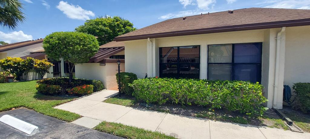 3710 English Rd , Lake Worth, FL 33467