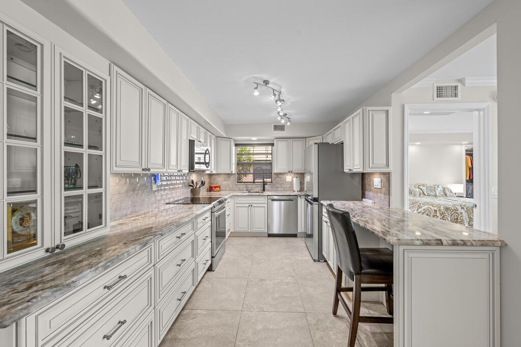 112 Piedmont C , Delray Beach, FL 33484