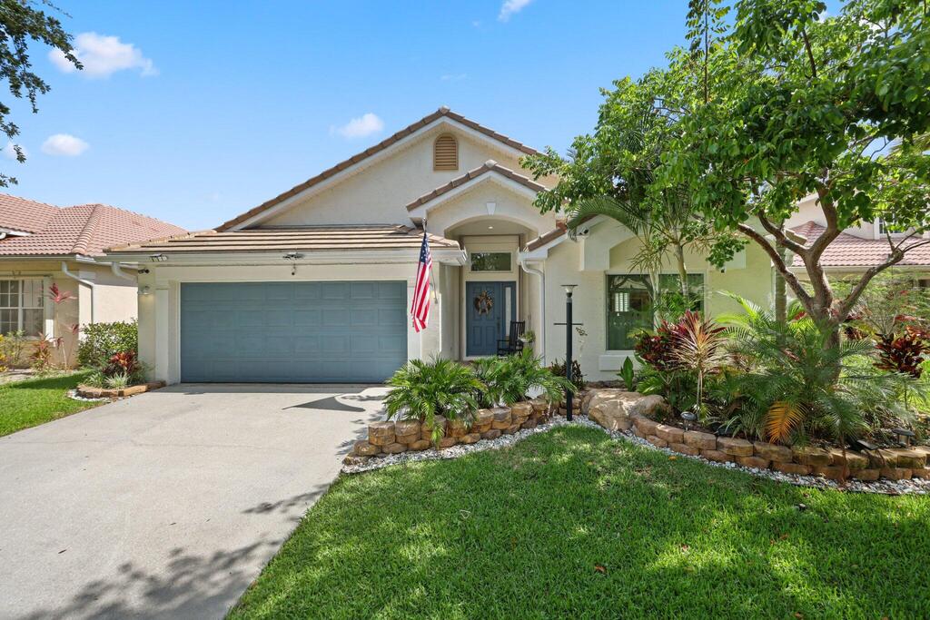 1071 Delray Lakes Drive, Delray Beach, FL 33444